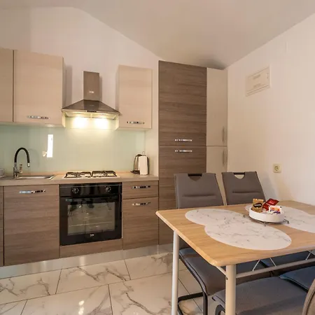 Apartments Limia Pula Exterior photo