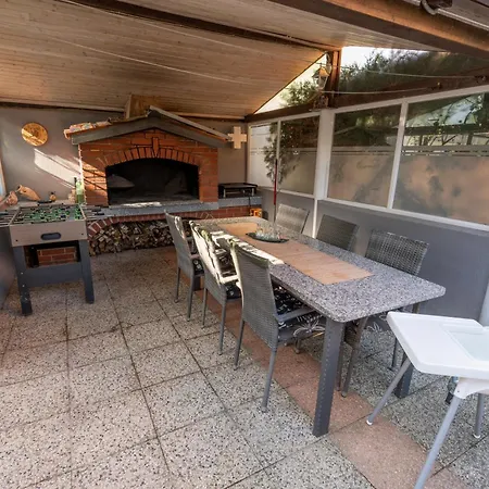 Apartments Limia Pula Exterior photo