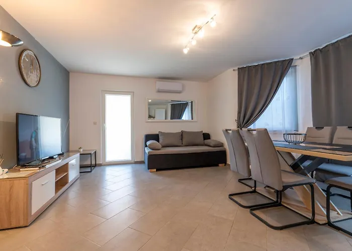 Apartments Limia